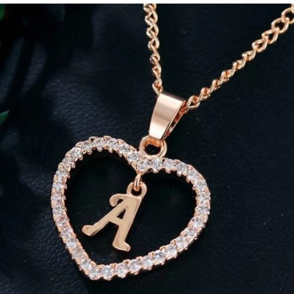 Jewelry - Love Heart Crystal Pendant Gold Tone Necklace A